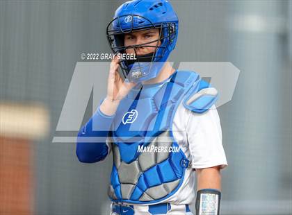 Thumbnail 1 in Edmond Memorial @ Deer Creek photogallery.