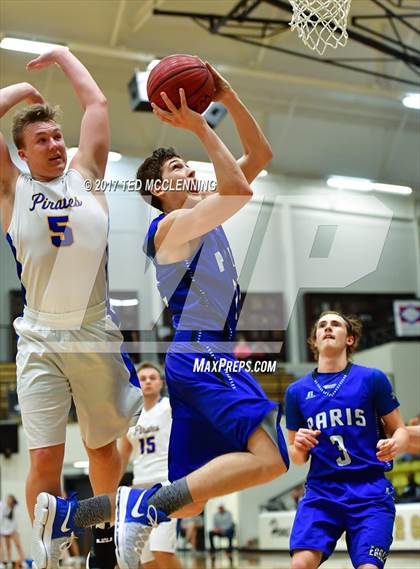 Thumbnail 3 in Cedarville vs. Paris  (AAA 3A Regional playoff) photogallery.