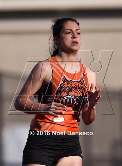 Thumbnail 3 in Burlingame vs. Woodside photogallery.