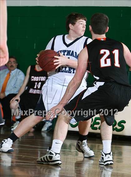 Thumbnail 2 in Putnam Valley vs. Croton-Harmon (5th Annual Putnam Challenge) photogallery.