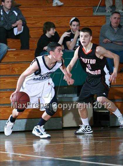 Thumbnail 3 in Putnam Valley vs. Croton-Harmon (5th Annual Putnam Challenge) photogallery.