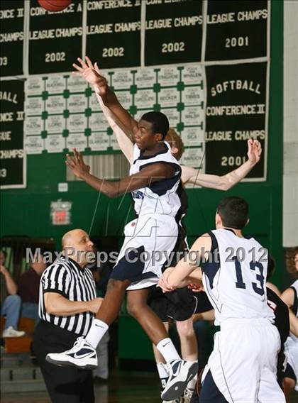 Thumbnail 1 in Putnam Valley vs. Croton-Harmon (5th Annual Putnam Challenge) photogallery.