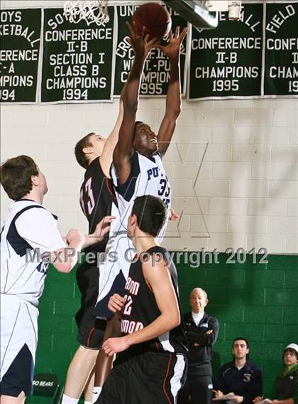 Thumbnail 1 in Putnam Valley vs. Croton-Harmon (5th Annual Putnam Challenge) photogallery.