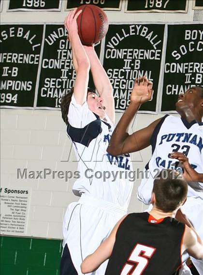 Thumbnail 3 in Putnam Valley vs. Croton-Harmon (5th Annual Putnam Challenge) photogallery.