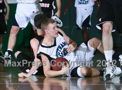 Thumbnail 2 in Putnam Valley vs. Croton-Harmon (5th Annual Putnam Challenge) photogallery.