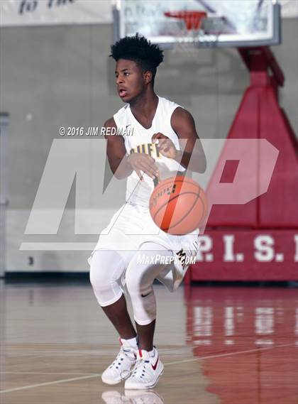 Thumbnail 3 in Fort Bend Elkins vs. Fort Bend Marshall (McDonald's Texas Invitational) photogallery.