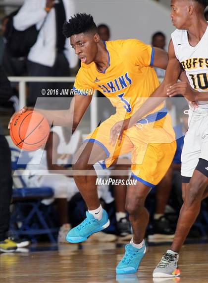 Thumbnail 2 in Fort Bend Elkins vs. Fort Bend Marshall (McDonald's Texas Invitational) photogallery.