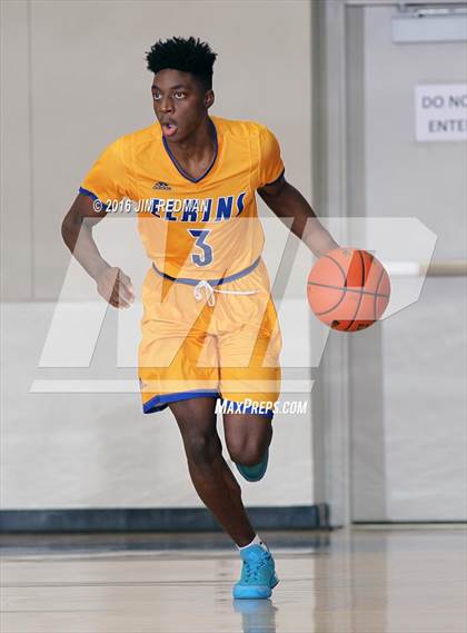 Thumbnail 2 in Fort Bend Elkins vs. Fort Bend Marshall (McDonald's Texas Invitational) photogallery.