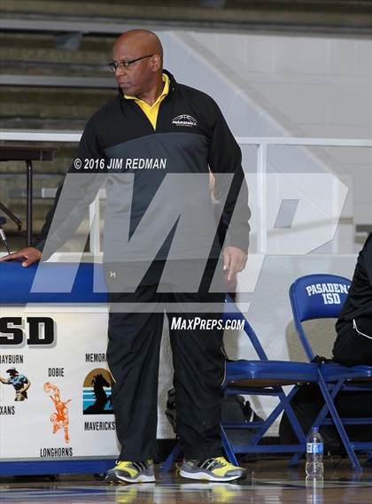 Thumbnail 3 in Fort Bend Elkins vs. Fort Bend Marshall (McDonald's Texas Invitational) photogallery.