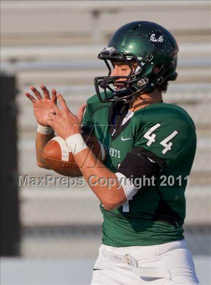 Thumbnail 3 in Clear Falls JV vs Houston Lee photogallery.