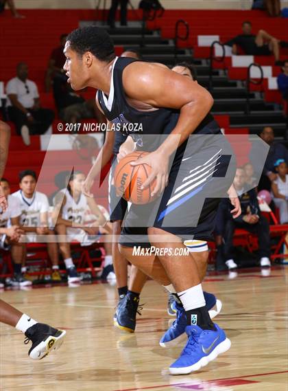 Thumbnail 2 in Birmingham vs. Windward (Ryse Williams/Pac Shores Tournament) photogallery.