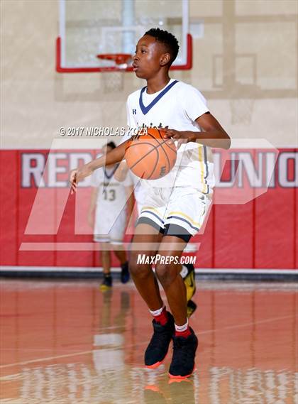Thumbnail 1 in Birmingham vs. Windward (Ryse Williams/Pac Shores Tournament) photogallery.