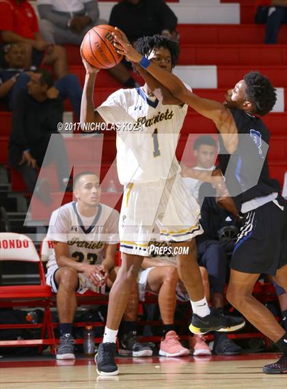 Thumbnail 1 in Birmingham vs. Windward (Ryse Williams/Pac Shores Tournament) photogallery.