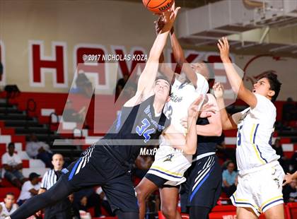 Thumbnail 2 in Birmingham vs. Windward (Ryse Williams/Pac Shores Tournament) photogallery.