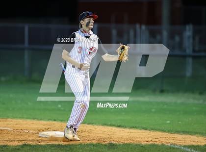 Thumbnail 2 in Lake Gibson vs. Kathleen (FHSAA 6A District 6 Quarterfinal) photogallery.
