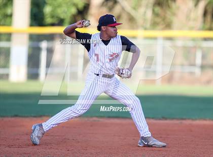 Thumbnail 3 in Lake Gibson vs. Kathleen (FHSAA 6A District 6 Quarterfinal) photogallery.