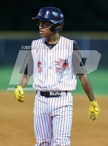 Thumbnail 2 in Lake Gibson vs. Kathleen (FHSAA 6A District 6 Quarterfinal) photogallery.
