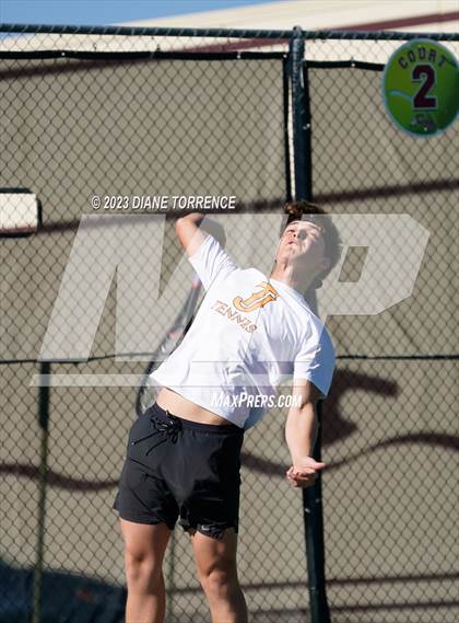 Thumbnail 1 in Thomas Jefferson vs Cheyenne Mountain (CHSAA 4A Round 1) photogallery.