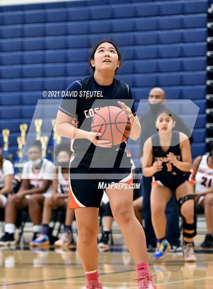 Thumbnail 1 in Cosumnes Oaks vs. Foothill (Rumble on the River) photogallery.