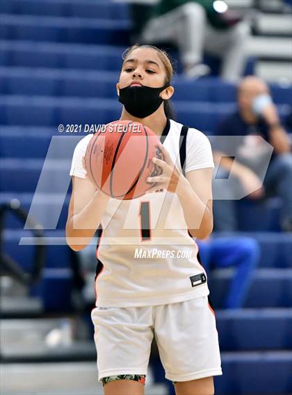 Thumbnail 1 in Cosumnes Oaks vs. Foothill (Rumble on the River) photogallery.