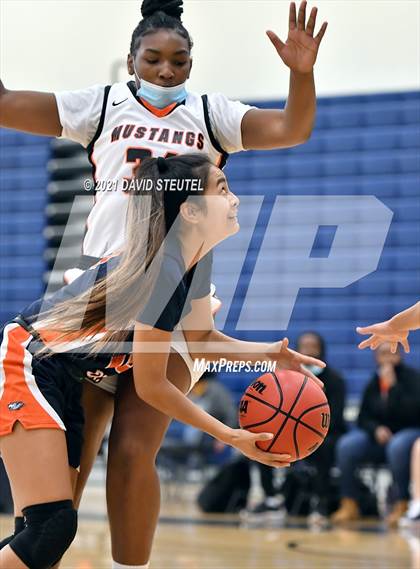 Thumbnail 3 in Cosumnes Oaks vs. Foothill (Rumble on the River) photogallery.