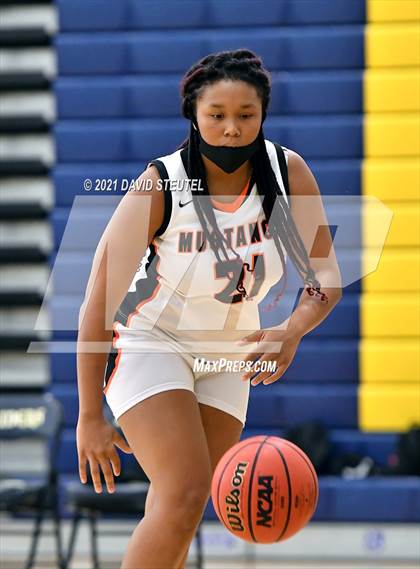 Thumbnail 3 in Cosumnes Oaks vs. Foothill (Rumble on the River) photogallery.