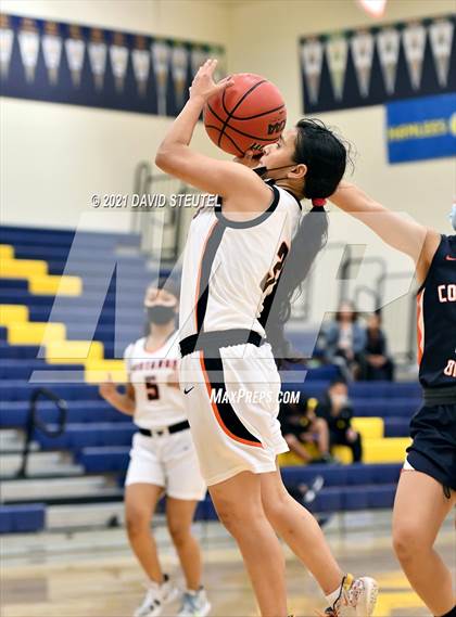 Thumbnail 1 in Cosumnes Oaks vs. Foothill (Rumble on the River) photogallery.