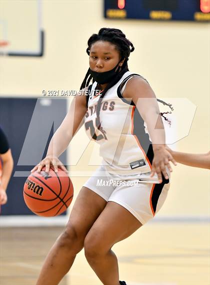 Thumbnail 1 in Cosumnes Oaks vs. Foothill (Rumble on the River) photogallery.