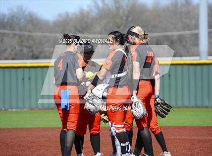 Thumbnail 2 in Rockwall vs. Reedy photogallery.