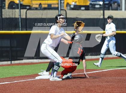 Thumbnail 2 in Rockwall vs. Reedy photogallery.