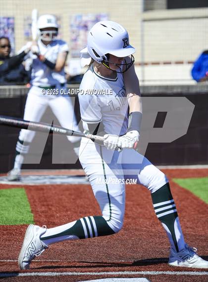 Thumbnail 2 in Rockwall vs. Reedy photogallery.
