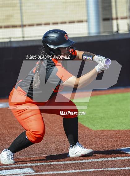 Thumbnail 2 in Rockwall vs. Reedy photogallery.