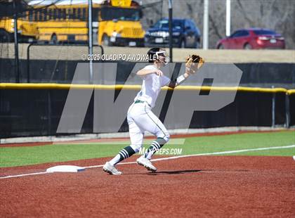 Thumbnail 3 in Rockwall vs. Reedy photogallery.