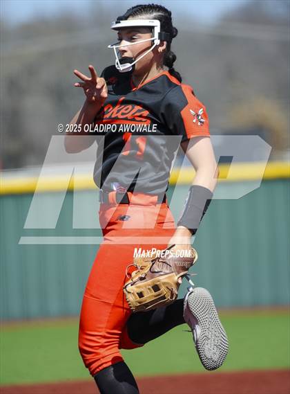 Thumbnail 3 in Rockwall vs. Reedy photogallery.