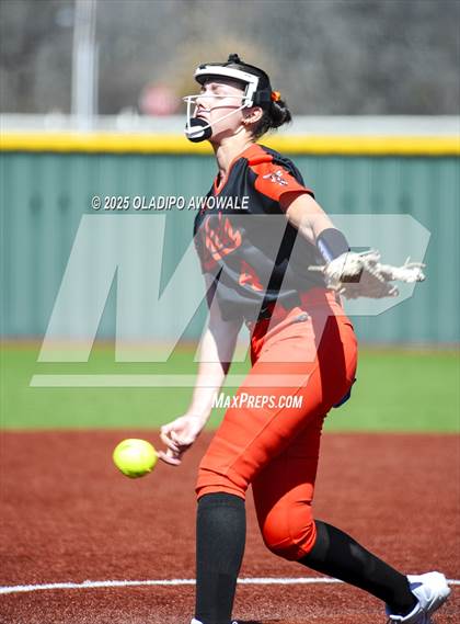 Thumbnail 2 in Rockwall vs. Reedy photogallery.