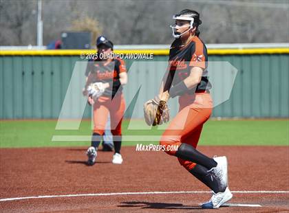 Thumbnail 2 in Rockwall vs. Reedy photogallery.