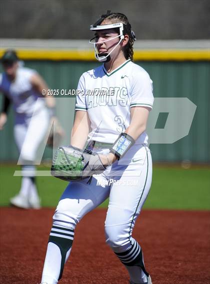 Thumbnail 2 in Rockwall vs. Reedy photogallery.