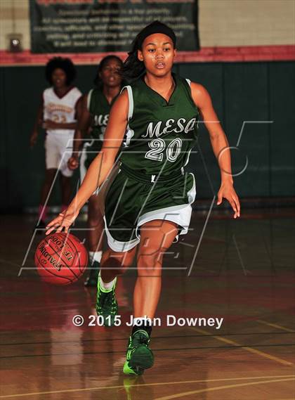Thumbnail 2 in Murrieta Mesa vs. Indian Springs (Lady Bears Holiday Classic) photogallery.