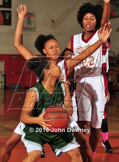 Thumbnail 3 in Murrieta Mesa vs. Indian Springs (Lady Bears Holiday Classic) photogallery.