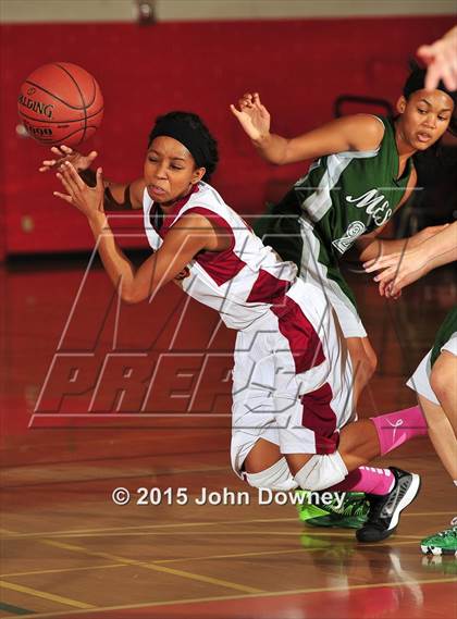 Thumbnail 3 in Murrieta Mesa vs. Indian Springs (Lady Bears Holiday Classic) photogallery.