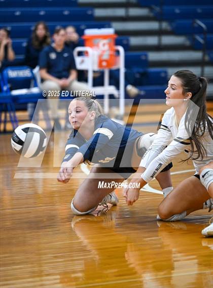 Thumbnail 3 in Notre Dame vs. South Gallia (OHSAA Division VII District Semifinal) photogallery.