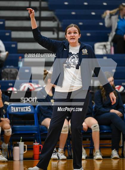 Thumbnail 1 in Notre Dame vs. South Gallia (OHSAA Division VII District Semifinal) photogallery.