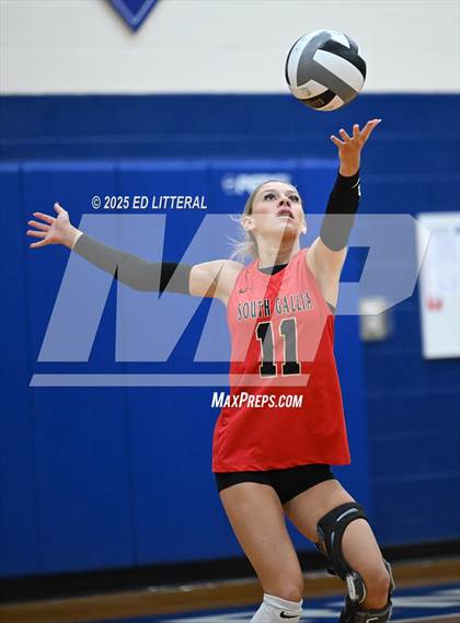 Thumbnail 2 in Notre Dame vs. South Gallia (OHSAA Division VII District Semifinal) photogallery.