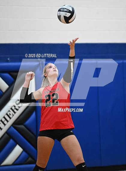 Thumbnail 2 in Notre Dame vs. South Gallia (OHSAA Division VII District Semifinal) photogallery.