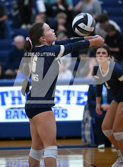 Thumbnail 2 in Notre Dame vs. South Gallia (OHSAA Division VII District Semifinal) photogallery.