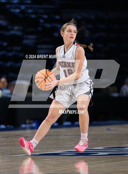 Thumbnail 1 in Hoehne vs. Mancos (CHSAA 2A Consolation Semifinal) photogallery.