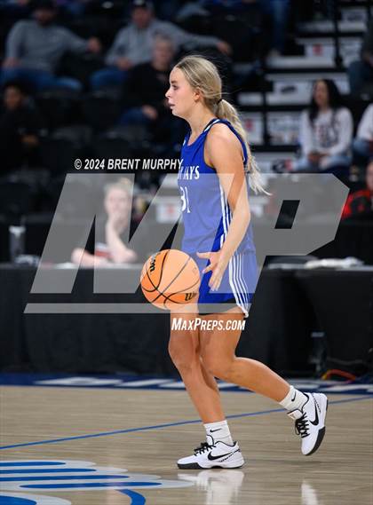 Thumbnail 1 in Hoehne vs. Mancos (CHSAA 2A Consolation Semifinal) photogallery.