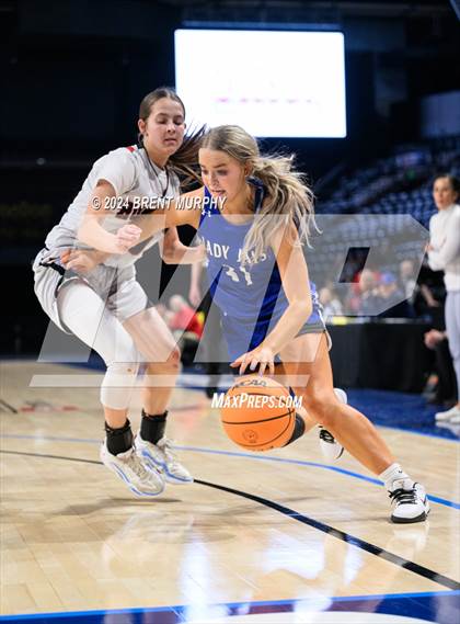 Thumbnail 2 in Hoehne vs. Mancos (CHSAA 2A Consolation Semifinal) photogallery.