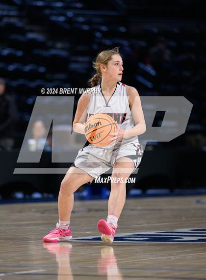 Thumbnail 2 in Hoehne vs. Mancos (CHSAA 2A Consolation Semifinal) photogallery.
