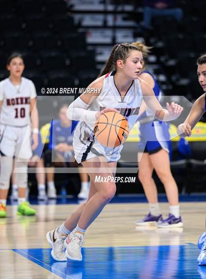 Thumbnail 2 in Hoehne vs. Mancos (CHSAA 2A Consolation Semifinal) photogallery.